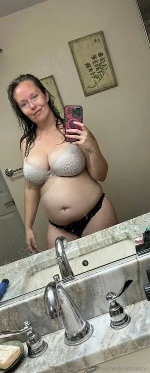Marriedmilfmallori OnlyFans Leaked Free Thumbnail Picture - #tHXV8f9IRR