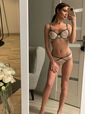 Marry Me1 OnlyFans Leaked Free Thumbnail Picture - #1ghcXF3DGZ
