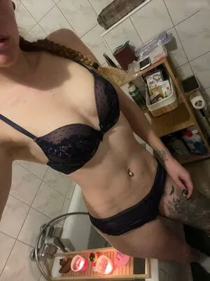 Marryd Official OnlyFans Leaked Free Thumbnail Picture - #MMhwJUjmFx