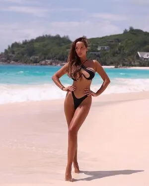 Marta Borkowska OnlyFans Leaked Free Thumbnail Picture - #225CenblDj
