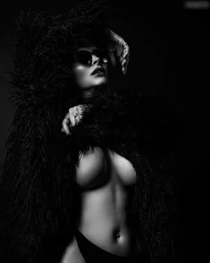 Martina Lackner Ehem Barbierella OnlyFans Leaked Free Thumbnail Picture - #3kGO3iRDr6