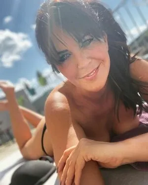 Martina Reuter OnlyFans Leaked Free Thumbnail Picture - #4bBCTrbizo