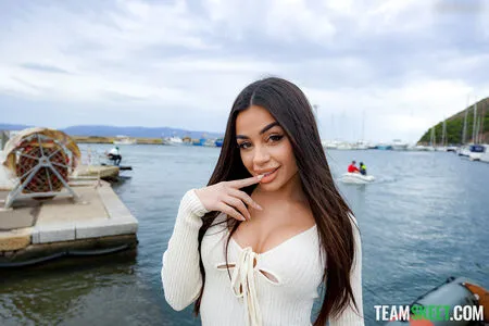 Martina Smeraldi OnlyFans Leaked Free Thumbnail Picture - #Hrintdabc3