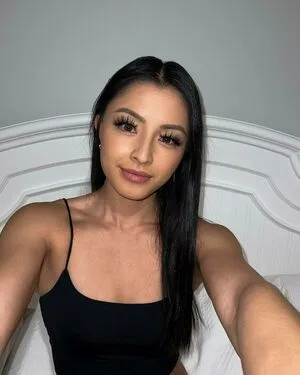 Martinaliang OnlyFans Leaked Free Thumbnail Picture - #sEAUKzDtTz