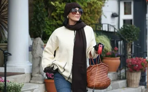 Martine Mccutcheon OnlyFans Leaked Free Thumbnail Picture - #IJsNhaRX1z