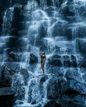Marusya Shiklina OnlyFans Leaked Free Thumbnail Picture - #4GpGRdgpQo