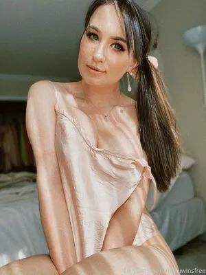 Maruwinsfree OnlyFans Leaked Free Thumbnail Picture - #w9JQ2SVbkC