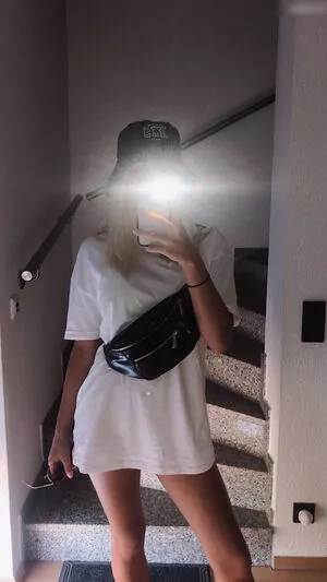 Mary Bella OnlyFans Leaked Free Thumbnail Picture - #xCMNi6GD4Z