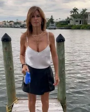Mary Burke OnlyFans Leaked Free Thumbnail Picture - #NhXiduGFEK
