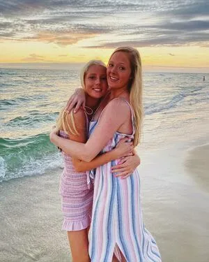 Mary Chapman Morrow OnlyFans Leaked Free Thumbnail Picture - #IYGg2SkQY4