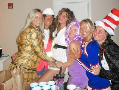 Mary Chapman Morrow OnlyFans Leaked Free Thumbnail Picture - #PLyznjpnAd