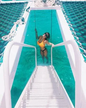 Mary Chapman Morrow OnlyFans Leaked Free Thumbnail Picture - #uyagbMMC51