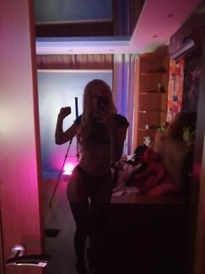 Mary Dixon OnlyFans Leaked Free Thumbnail Picture - #78LDY34JB6