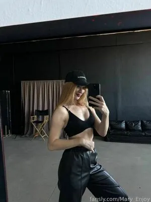 Mary Enjoy OnlyFans Leaked Free Thumbnail Picture - #5cIEzRAgpn