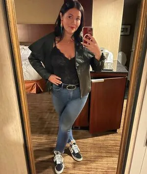 Mary Hollis Inboden OnlyFans Leaked Free Thumbnail Picture - #4xr3ByKQvK