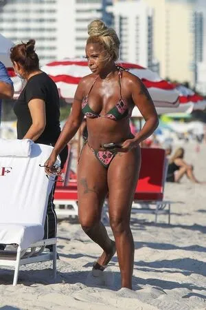 Mary J Blige OnlyFans Leaked Free Thumbnail Picture - #VmJ5iX0sBV