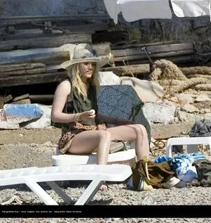 Mary Kate Olsen OnlyFans Leaked Free Thumbnail Picture - #xRYS0UmqeV