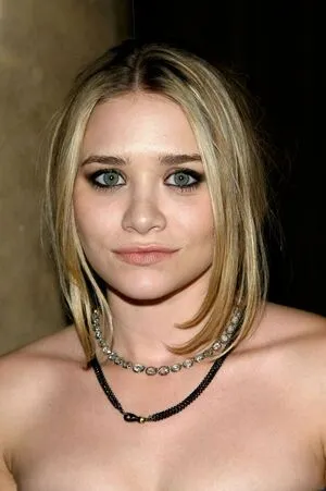 Mary Kate Olsen OnlyFans Leaked Free Thumbnail Picture - #z5jmc8CQAg