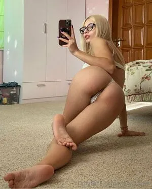Mary Lovee OnlyFans Leaked Free Thumbnail Picture - #mrjaJfspyd