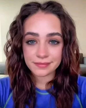 Mary Mouser OnlyFans Leaked Free Thumbnail Picture - #L3A0RUoFty