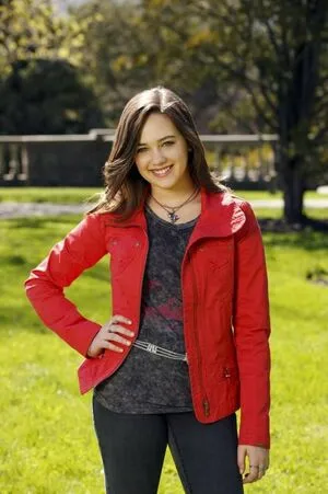 Mary Mouser OnlyFans Leaked Free Thumbnail Picture - #vAGEydbHRQ
