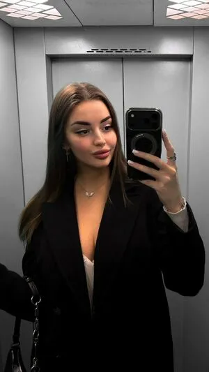 Mary Nabokova OnlyFans Leaked Free Thumbnail Picture - #1vJou2YQfz