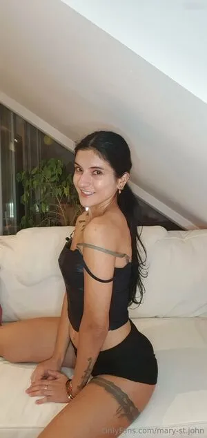 Mary St John OnlyFans Leaked Free Thumbnail Picture - #GBjSi39tIn