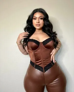 Maryalicejenni OnlyFans Leaked Free Thumbnail Picture - #7oz0237O60