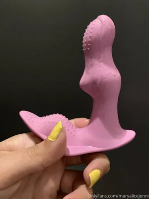 Maryalicejenni OnlyFans Leaked Free Thumbnail Picture - #jwhuzWWfoZ