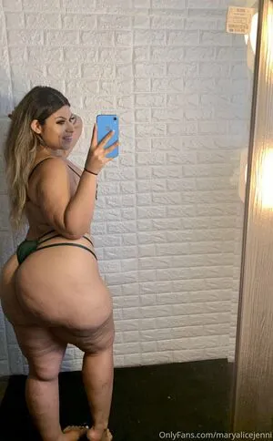 Maryalicejenni OnlyFans Leaked Free Thumbnail Picture - #uxKcjEnPLy