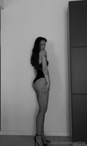 Marygerfree OnlyFans Leaked Free Thumbnail Picture - #1aAniaxiru