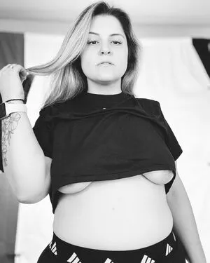 Maryjade OnlyFans Leaked Free Thumbnail Picture - #7BViB5hr49