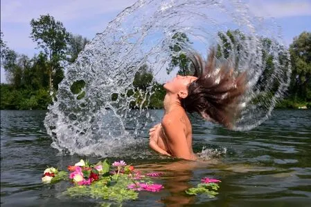 Maryloumusic3 OnlyFans Leaked Free Thumbnail Picture - #zkRduZDcNS