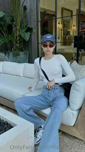 Maryloveee OnlyFans Leaked Free Thumbnail Picture - #80DxhRf0F5