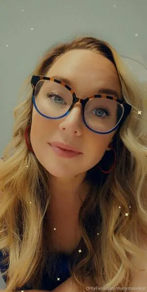 Marymoonkat OnlyFans Leaked Free Thumbnail Picture - #2yFpe4YsBA