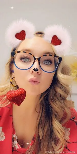 Marymoonkat OnlyFans Leaked Free Thumbnail Picture - #8gbTukgn69