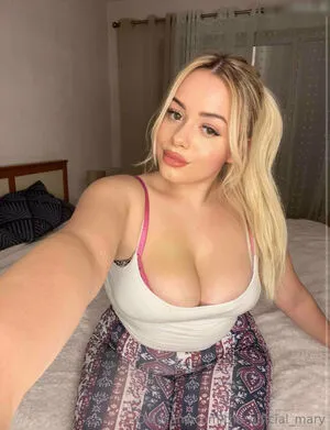 Maryoffiziell OnlyFans Leaked Free Thumbnail Picture - #XKfgmH7wSF