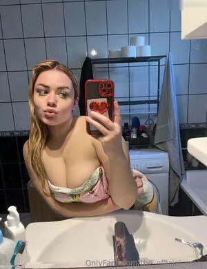 Maryoffiziell OnlyFans Leaked Free Thumbnail Picture - #zUJGIrEmy3