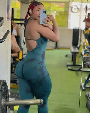 Maryoficial Fit OnlyFans Leaked Free Thumbnail Picture - #53QAgKO702