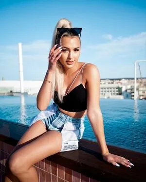 Maryyhx OnlyFans Leaked Free Thumbnail Picture - #G5x59nD8f8