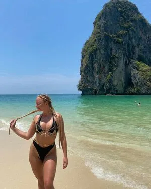 Marzzzz OnlyFans Leaked Free Thumbnail Picture - #S3QaLjxRJI