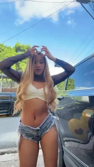 Mashaoficial OnlyFans Leaked Free Thumbnail Picture - #E6NqEoqtdz