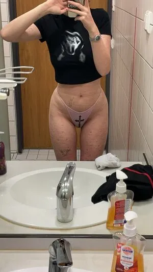 Maskedgothmommy OnlyFans Leaked Free Thumbnail Picture - #tkLRxeHvcc