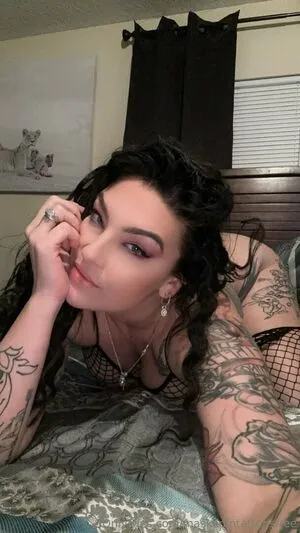 Maskedintattoosfree OnlyFans Leaked Free Thumbnail Picture - #rspN2qu9cc