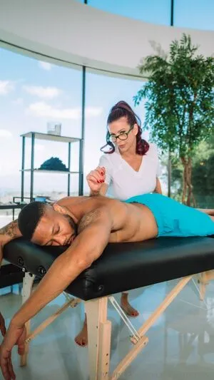 Massagemistress OnlyFans Leaked Free Thumbnail Picture - #4qyuEegqho