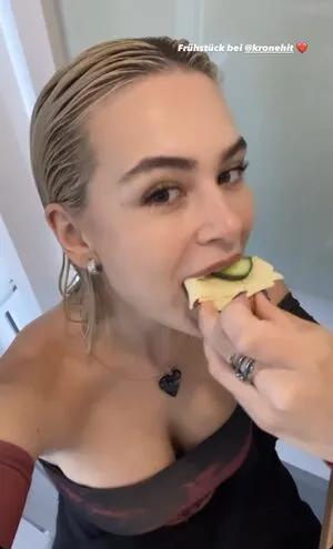 Mathea OnlyFans Leaked Free Thumbnail Picture - #YtMbjla7us