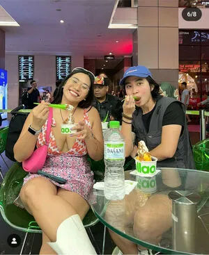 Mathilda Huang OnlyFans Leaked Free Thumbnail Picture - #9phI49xGP9