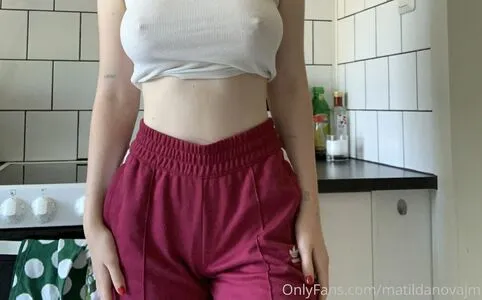 Matilda OnlyFans Leaked Free Thumbnail Picture - #7MNYoo7NXU