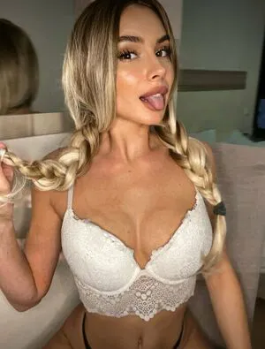 Matildahoneybb OnlyFans Leaked Free Thumbnail Picture - #DiZ3IeYSUB