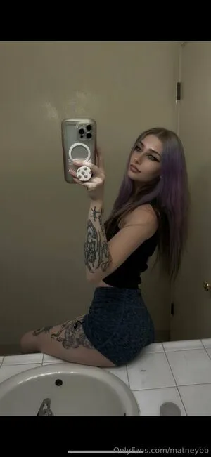 Matneybb OnlyFans Leaked Free Thumbnail Picture - #r5MN4c018Q